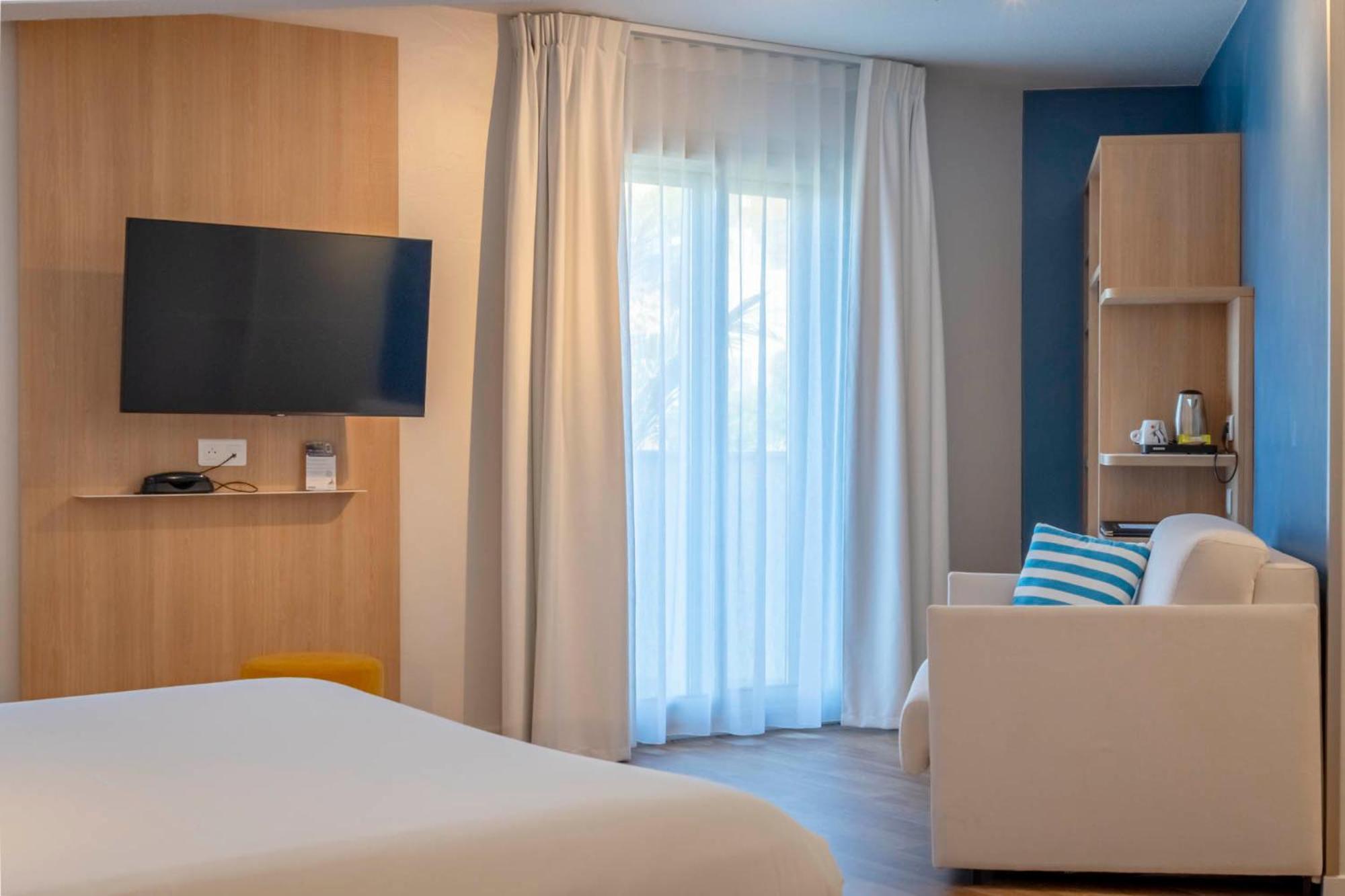 Ibis Styles Biarritz Plage מראה חיצוני תמונה